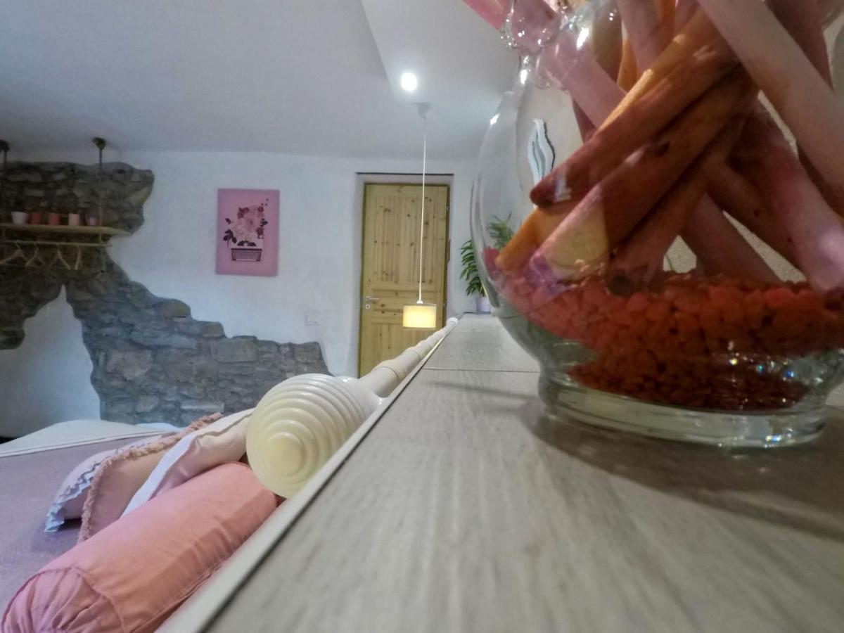 B&B La Casa Dei Cuori Millesimo Kültér fotó